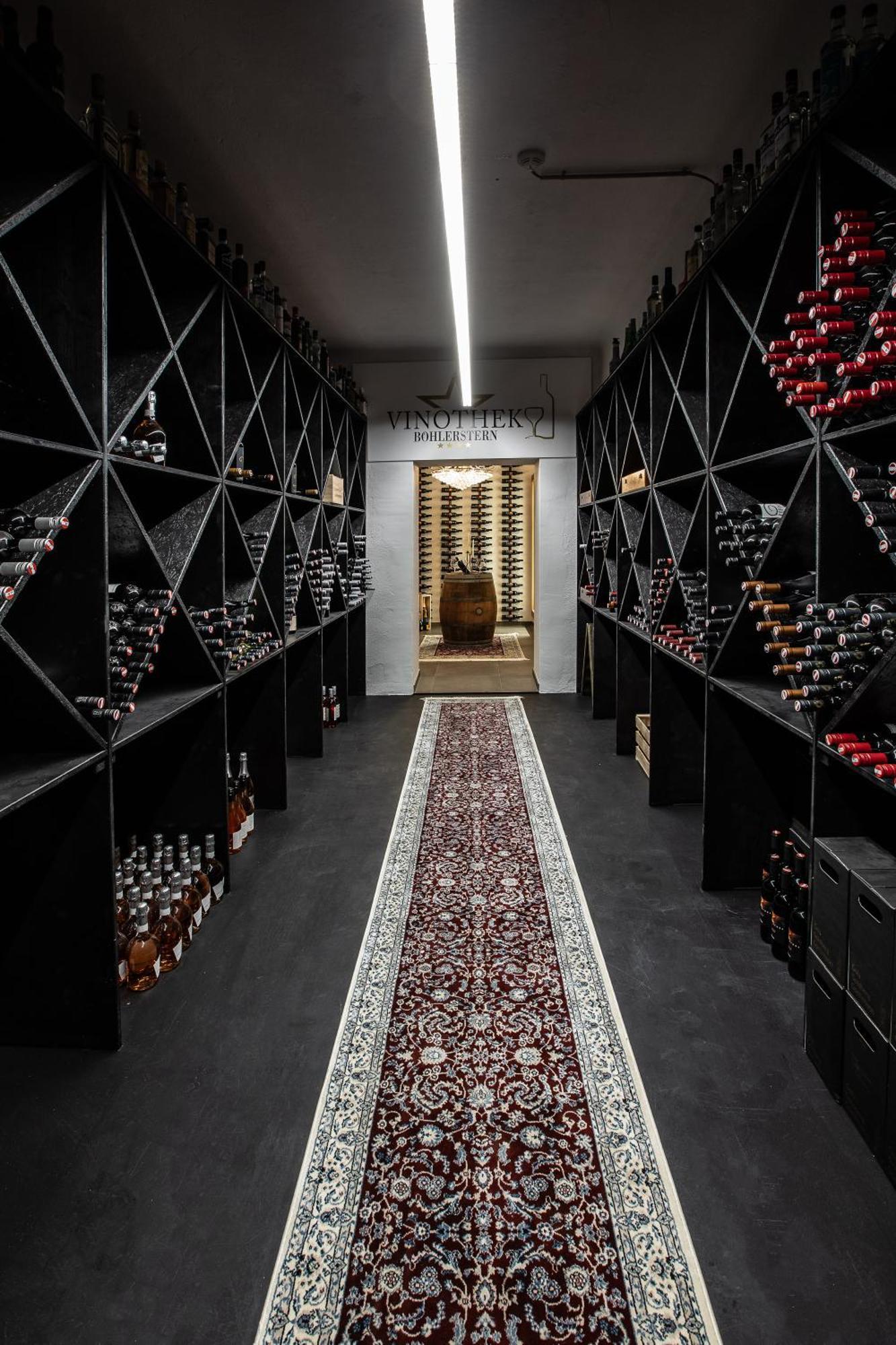 Hotel Boehlerstern 4*